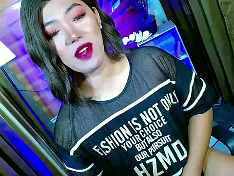 bigfattycocksonya27 online show from May 2, 9:14 am