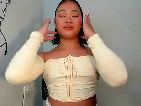 Snapshot of Exotic_alyssa69 chatting on September 13, 12:49 am Exotic alyssa69 online show from September 13, 12:49 am