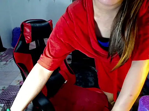 Snapshot of Urassiansweetcummer chatting on October 11, 4:59 am Urassiansweetcummer online show from October 11, 4:59 am