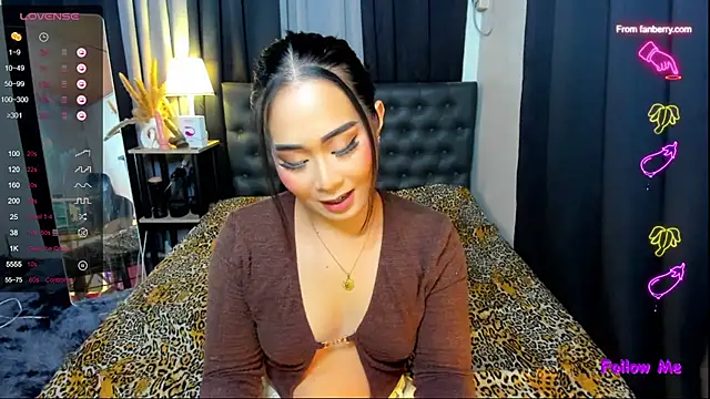 Snapshot of AngeliqueSolace chatting on September 10, 6:18 pm AngeliqueSolace online show from September 10, 6:18 pm