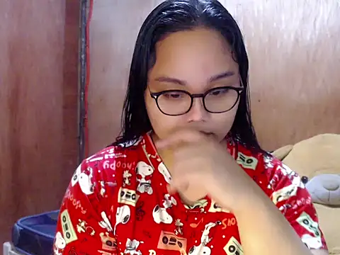  Lylia online show from December 14, 8:37 pm