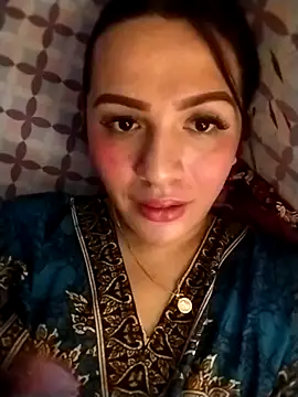 enoria1992 online show from November 29, 8:38 am