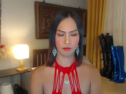 Nathalieheartt online show from October 6, 2:00 am