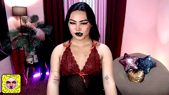 Unique Maya online show from November 17, 5:35 pm