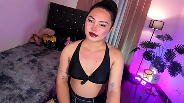 Unique Maya online show from July 26, 7:32 pm