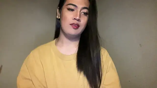 Snapshot of fallon_empress143 chatting on September 23, 1:11 am fallon empress143 online show from September 23, 1:11 am