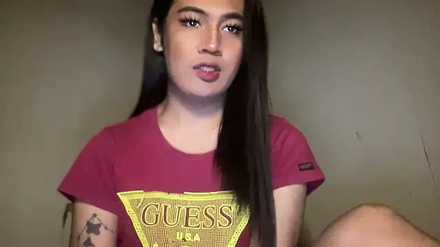 Snapshot of fallon_empress143 chatting on September 26, 1:35 am fallon empress143 online show from September 26, 1:35 am