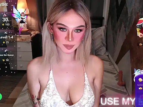 superhotangelxx online show from May 11, 3:12 am