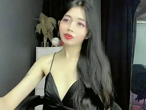 Snapshot of LexiLove chatting on September 19, 1:28 pm LexiLove online show from September 19, 1:28 pm