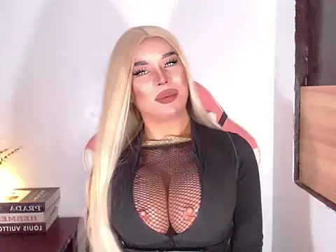 NataliaFernandezz online show from March 15, 7:28 pm