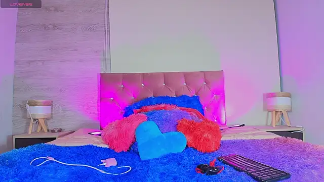 Zamara Kleii online show from March 5, 6:07 am