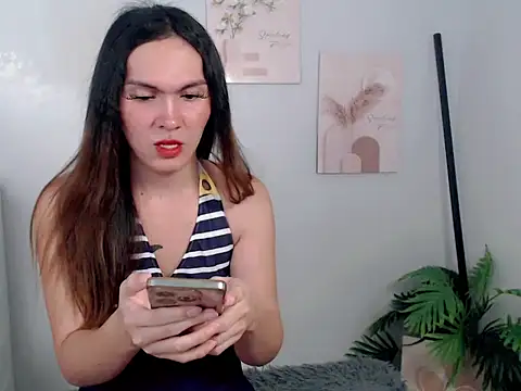 Pinkyweb 03 online show from May 9, 3:36 am