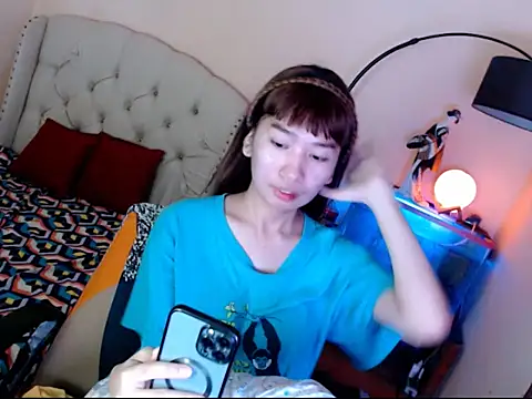 Snapshot of ShantalFoxxy_ chatting on October 17, 2:09 pm ShantalFoxxy online show from October 17, 2:09 pm