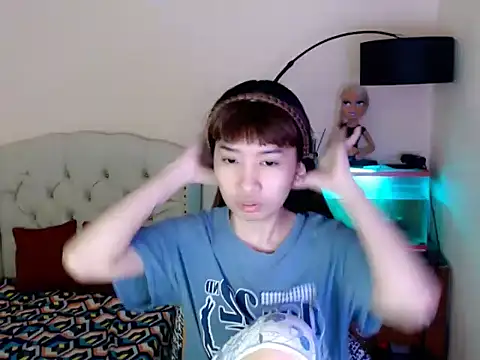 ShantalFoxxy  online show from February 4, 12:43 pm