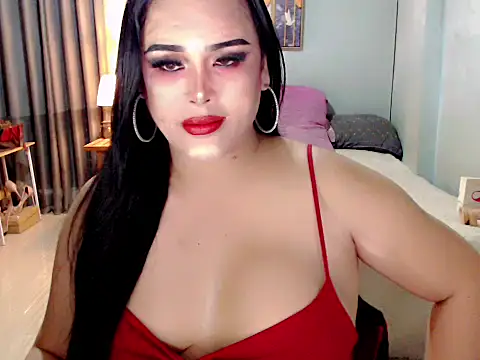 Snapshot of CassyUrhighness chatting on October 26, 12:28 am CassyUrhighness online show from October 26, 12:28 am