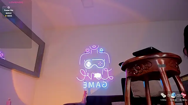 Kirby Carrington online show from April 9, 12:44 pm