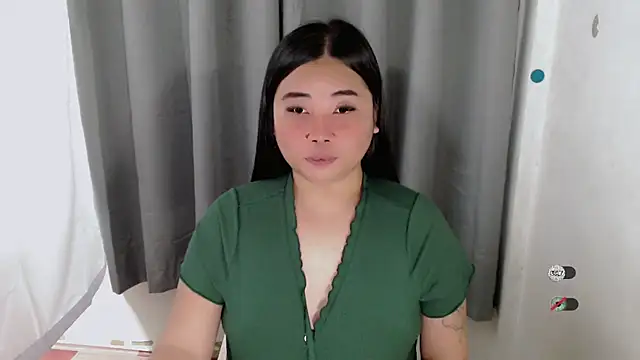 Yhana Slut online show from September 26, 2:14 pm