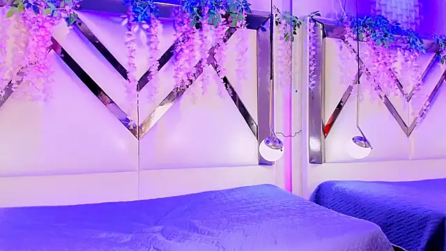 NallyMax1 online show from November 3, 9:47 pm