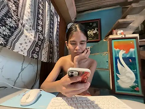 asya chris online show from April 8, 5:20 am