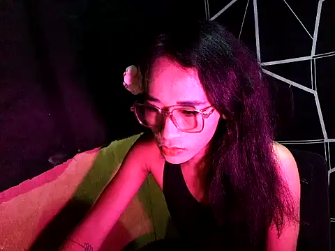 Madylinebigcock69 online show from June 29, 7:13 pm