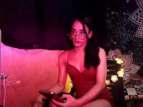 Madylinebigcock69 online show from July 5, 1:11 am