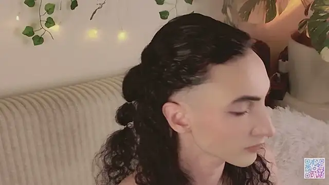 Queen of tease online show from July 28, 3:46 am