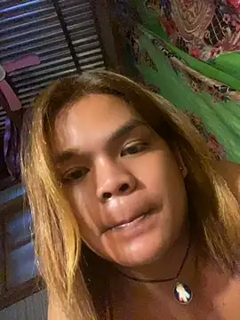 ladymiah online show from June 28, 7:40 pm