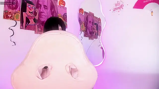 Rachell coollins online show from October 20, 9:40 pm