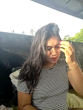 Romantic Sabrina online show from November 2, 10:30 pm