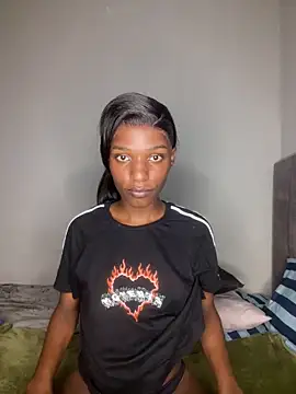 Trans fairy online show from March 19, 8:31 pm