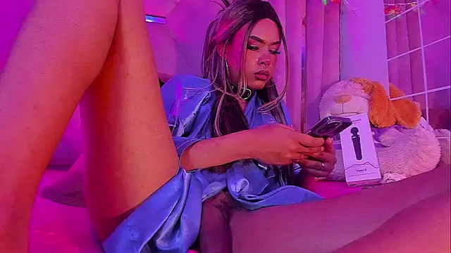 jazmin waked online show from June 21, 9:34 am