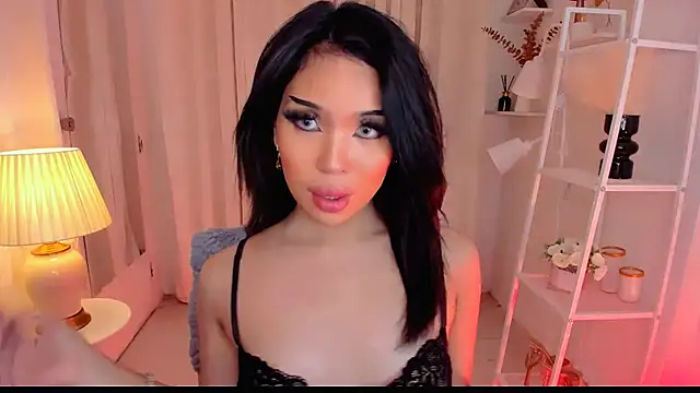 MS LUNA online show from March 8, 12:28 am