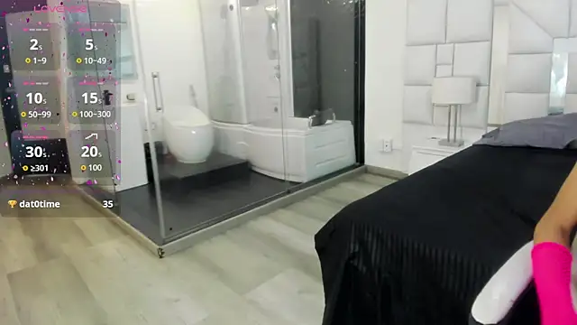 Dahlia Moss online show from November 16, 4:00 am