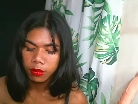 Snapshot of alezandraxx chatting on September 10, 5:39 am alezandraxx online show from September 10, 5:39 am
