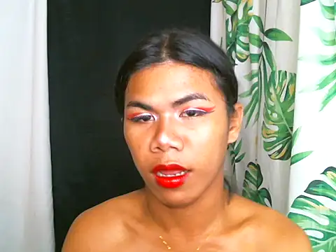 Snapshot of alezandraxx chatting on September 12, 1:14 am alezandraxx online show from September 12, 1:14 am