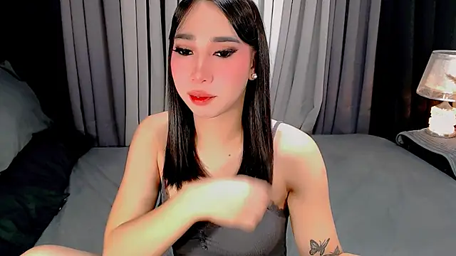 kisha greyson online show from November 25, 7:38 pm