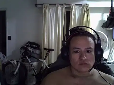 transgordimilf online show from October 12, 8:06 am