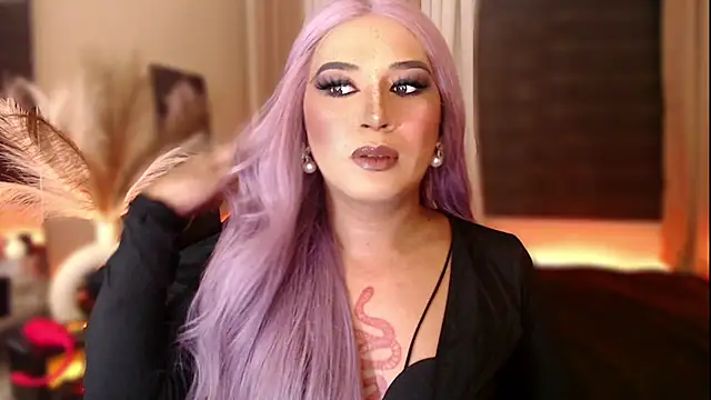 mslilly croft online show from February 20, 1:01 am