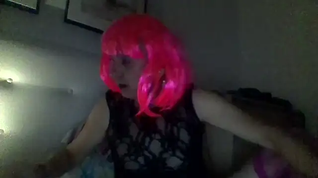 Snapshot of Emily_de_Carla chatting on October 19, 10:46 pm Emily de Carla online show from October 19, 10:46 pm