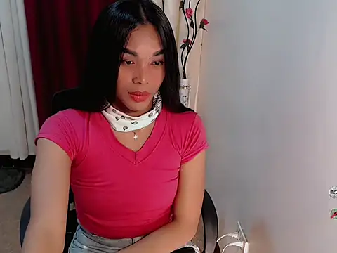  karie online show from July 18, 3:30 pm