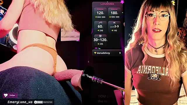 EmeryLune xo online show from April 1, 5:20 am