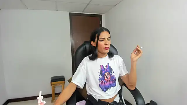 Aisha hotts777 online show from February 21, 7:44 am