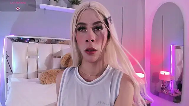 Darlyn tenderhot   online show from November 18, 9:15 pm