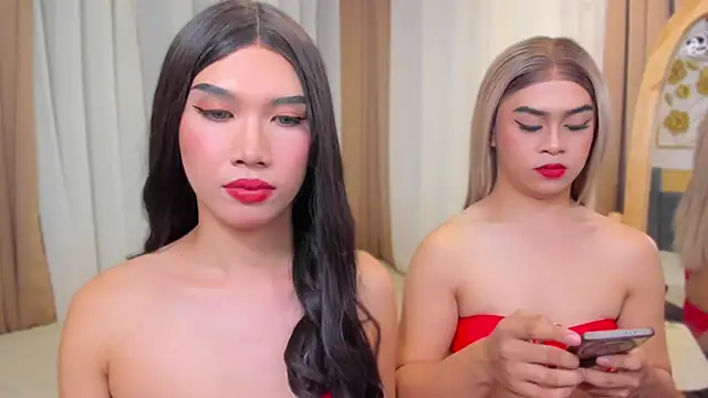 MaxCollins online show from December 13, 7:40 pm