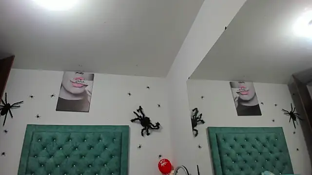 Rihanna hotx online show from October 25, 5:02 am