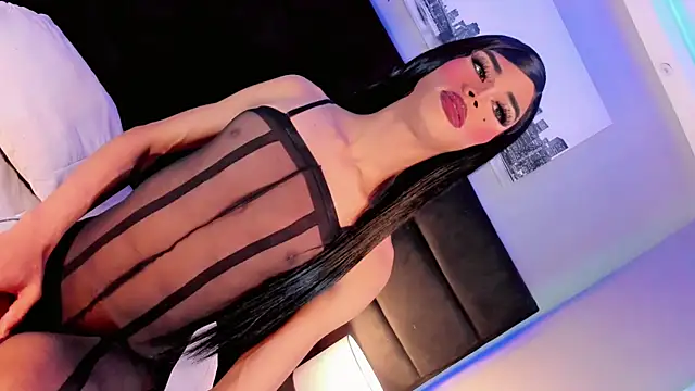 Ana Paaula23 online show from November 1, 8:50 pm