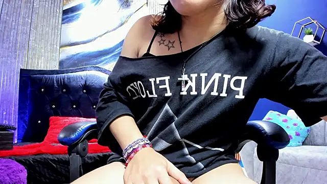 christina vamp1 online show from October 24, 8:03 pm