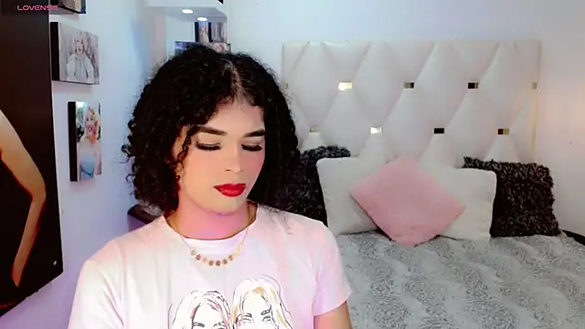 Veronica Misst  online show from September 20, 12:44 pm