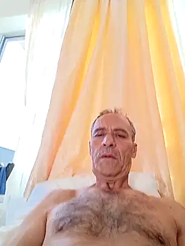 Snapshot of Meliwem12 chatting on September 24, 5:02 am Meliwem12 online show from September 24, 5:02 am