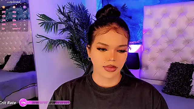 Valeria Swett  online show from March 28, 8:22 pm